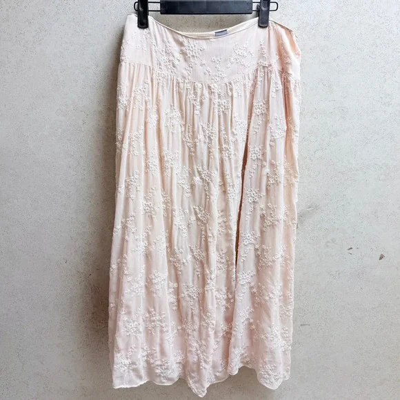 Liz Claiborne Collection 14 NWT Beige Floral Embroidered Boho Summer Long Skirt - Picture 1 of 13